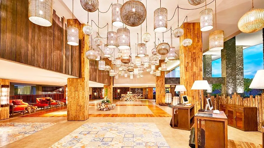 Отель Four Points By Sheraton Bali, Kuta Кута